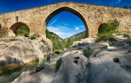 Puente Medieval