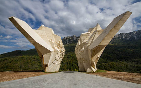 Memorial de Guerra de Tjentište