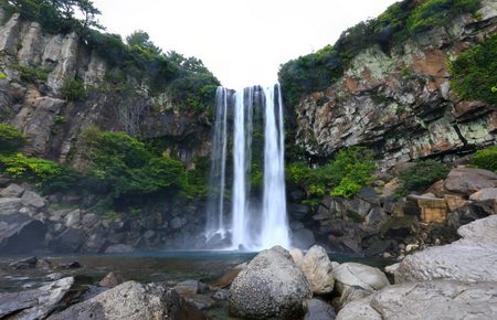 Cascada Jeongbang - Isla de Jeju
