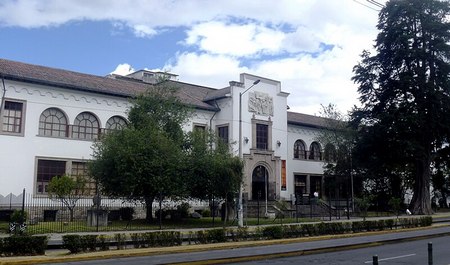 Palacio Benjamin Carrion