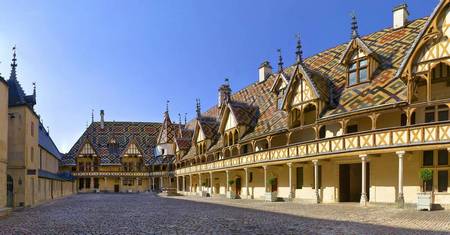 Beaune-Hotel-Dieu