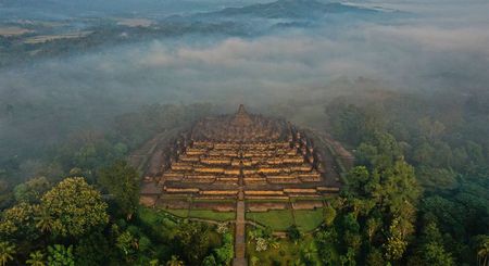 Borobudur - Java Central