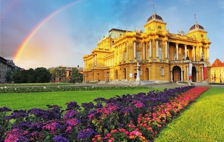 Zagreb: Teatro