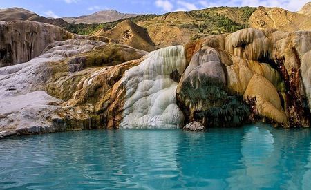 Aguas termales de Garam Chashma