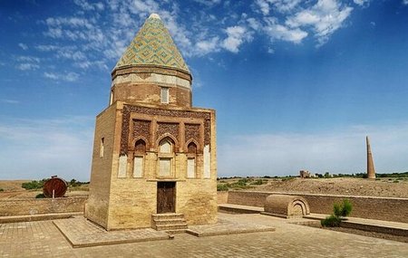 Kunya-Urgench - Mausoleo