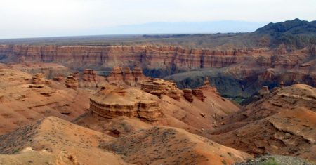 Charyn Canyon