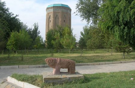 Najichevan: Mausoleo del Profeta No�