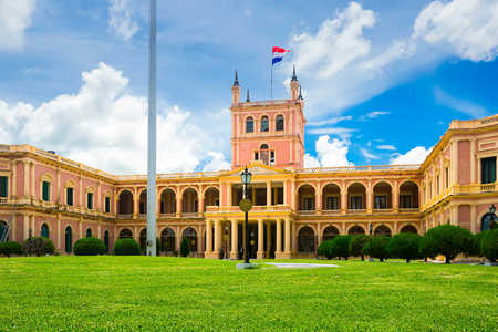 Asuncion: Palacio de Lopez o Palacio de Gobierno