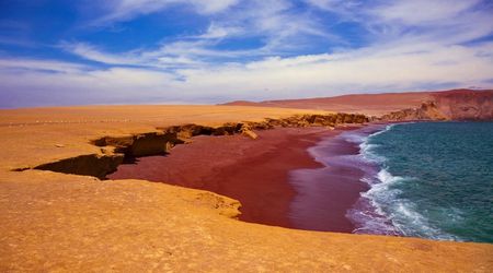 Playa Roja - Paracas