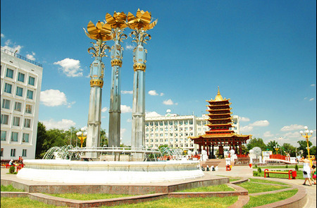 Elista: Plaza Central
