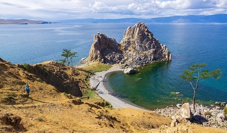 Shamanka Rock - Lago Baikal